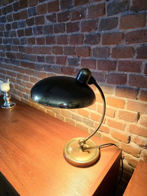 Original Kaiser Idell Präsident Modell 6631 Tischlampe Messing