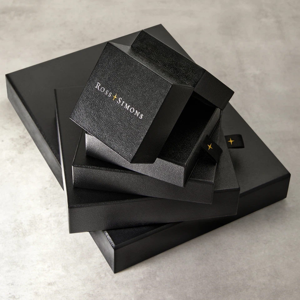 Ross-Simons 12,00 ct. t.w. Brazalete tenis espinela negra en plata de ley Foto 3 de 3