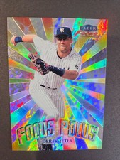 2000 Fleer Focus - Focus Pocus Derek Jeter #9 FP