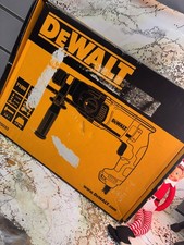 DEWALT D25033 BOXED 