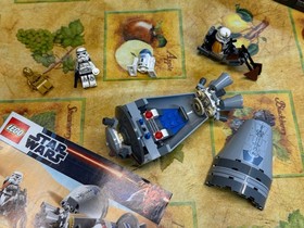 Lego 9490 Star Wars: Droid Escape 100% COMPLETE w/instructions