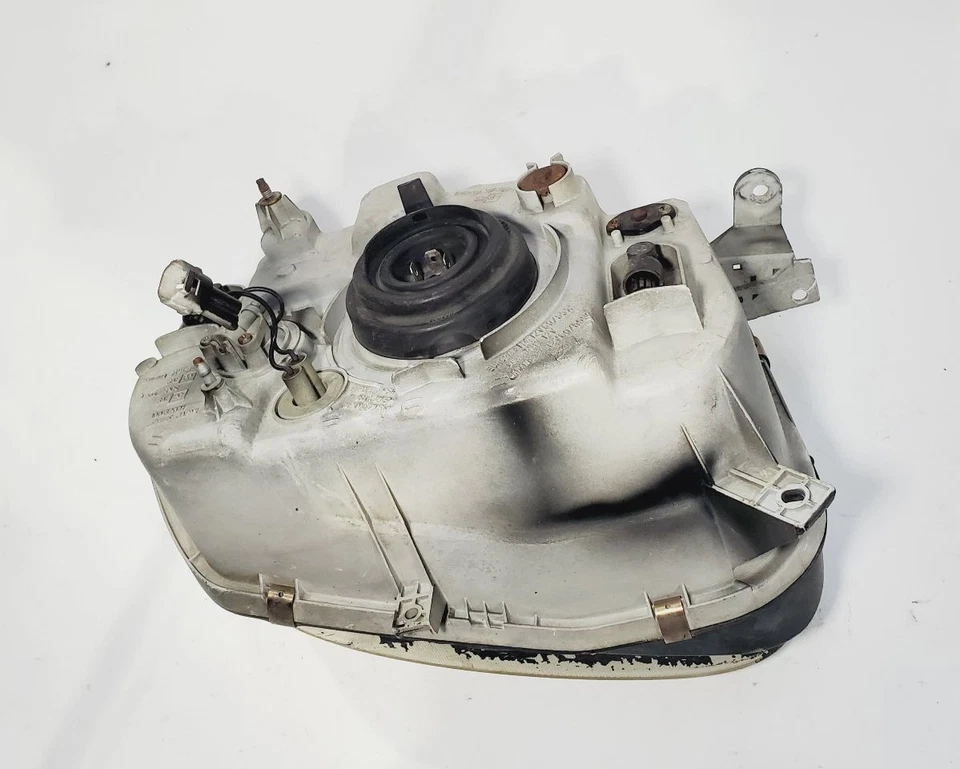 Conjunto de faro izquierdo usado se adapta a: 1997 Suzuki X90 grado A izquierdo Foto 4 de 4