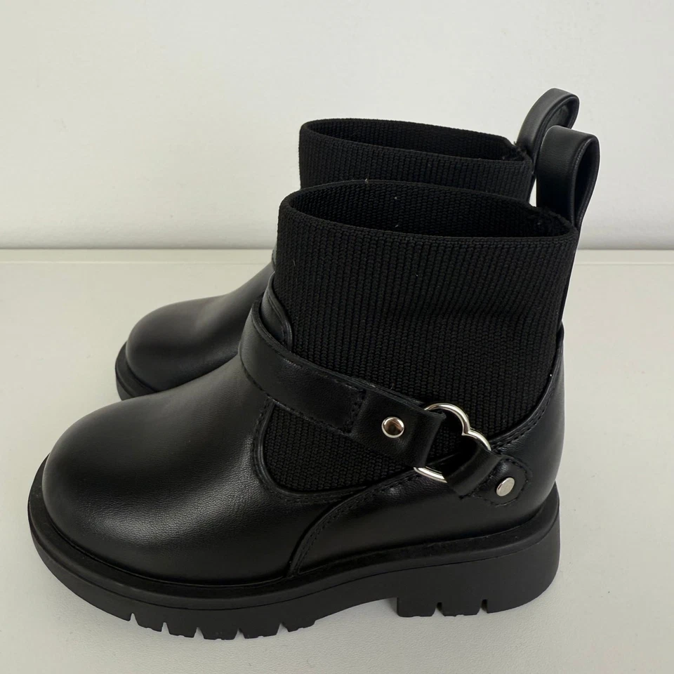 NUEVO SIN ETIQUETAS Baby Gap Niñas Niños Corazón Imitación Cuero Moto Pull-On Botas Negras Verdaderas 7 Foto 2 de 4