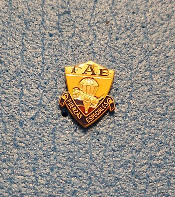 FOREIGN PARACHUTE BADGE, ECUADOR, AIR FORCE SPECIAL OPERATIONS BADGE, 1980S 