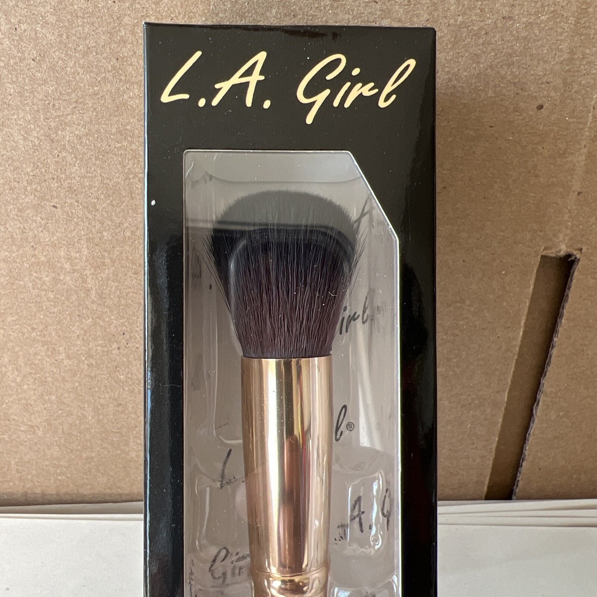Girl Contour Brush