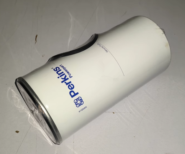 1PC oil-water separator filter element 4395038 ZX170LC-5A 1PC oil-water separator filter element 4395038 ZX170LC-5A