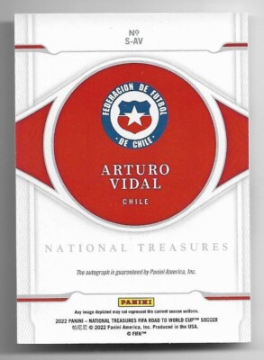 PANINI ARTURO VIDAL ビダル 直筆サインカード 99シリ 2022 Panini National Treasures World Cup Auto Card : Arturo