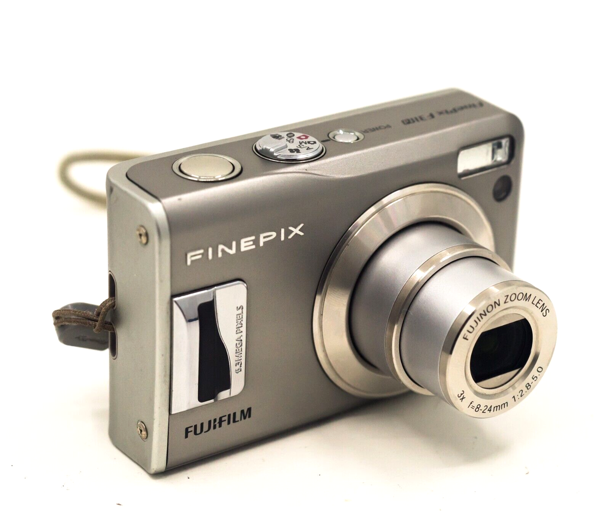 Fujifilm Finepix F31FD Digital Camera - THE LEGEND IS BACK Fujifilm Finepix F31FD Digital Camera - THE LEGEND IS BACK