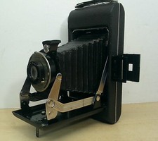 Vintage 1940s Eastman Kodak Vigilant Six-16 Folding Camera Kodak Bimat Lens