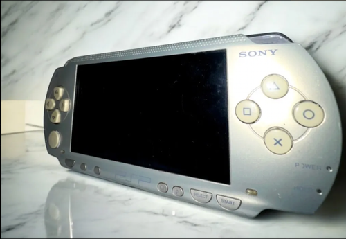 Sony PSP-1000 Silver Console Only Junk No Battery – Japan Tested