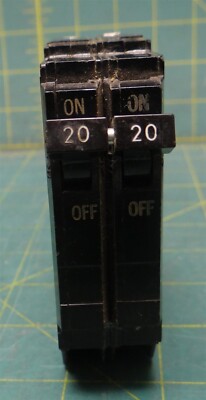 GE THQP220, 20 Amp, 240 Volt, 2 Pole, Plug In, Tandem, Circuit Breaker