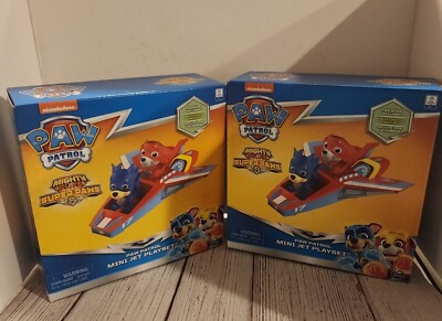 Paw Patrol Mini Jet Playset - Mighty Pups Super Paws - Two Pups Spin Master (2) 