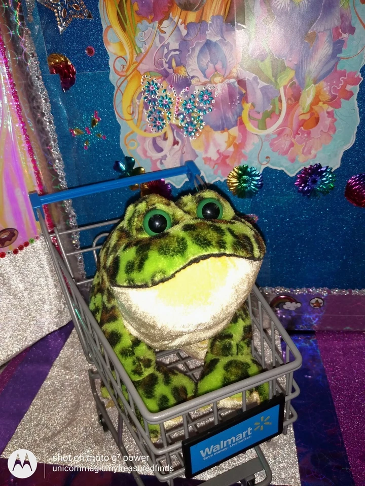 🦄Ganz Webkinz "Bullfrog" Green Yellow Frog Speckled Black Spots HM114 9.5"Plush - Image 2 of 4