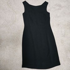 TAHARI Women’s Classic Little Black Dress V Back Sleeveless Sheath Dress Size 2