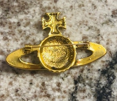 Beautiful Antiqued Vivienne Westwood Saturn bag Logo Brooch | eBay