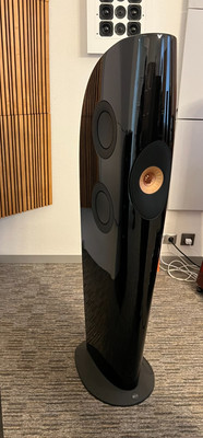 KEF Blade Two Meta Floorstanding Speakers Piano black pair - ex Demo