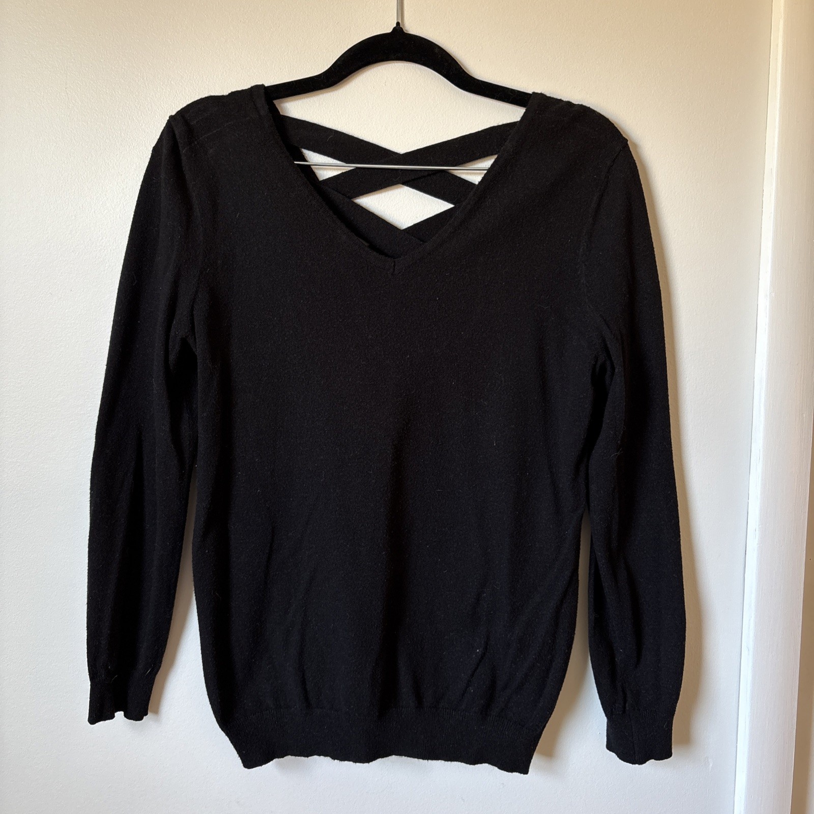 Sweater Pullover Love Ellie Black Knit Criss Cross Back Long Sleeve M-image