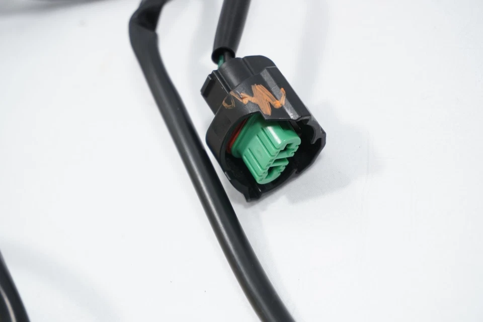 14-16 MAZDA 3 HALOGEN HEADLIGHT SOCKETS WIRE HARNESS - Image 4 of 4