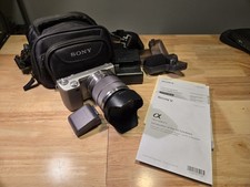 Sony Alpha NEX-5 14.2 MP Digital Camera - Silver w/ 18-55mm Lens, Working READ