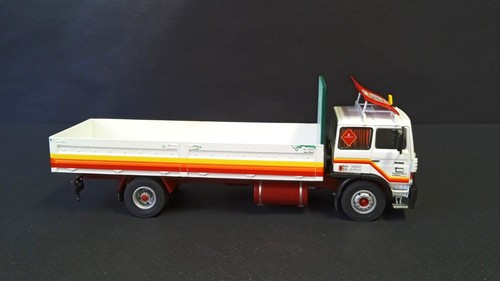 RENAULT DG 230.20 (1988), Salvat 1/43 + FAS - Foto 8 di 9