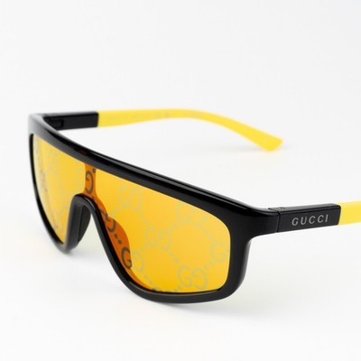 Gucci Men Sunglasses Black Yellow Mirror Logo Single Lens  display picture 1