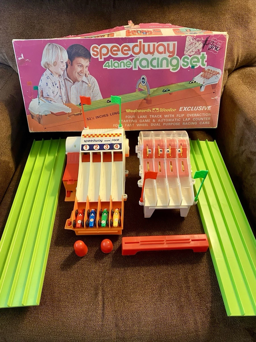 RARE TOMY JAPAN WOOLWORTH WOOLCO Speedway 4 Lane Racing Set 1960s