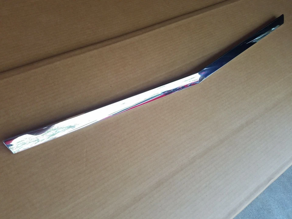 Se adapta a Cadillac CTS 2008-2015 capó cromado moldura rejilla superior moldura inserto NUEVO Foto 3 de 3