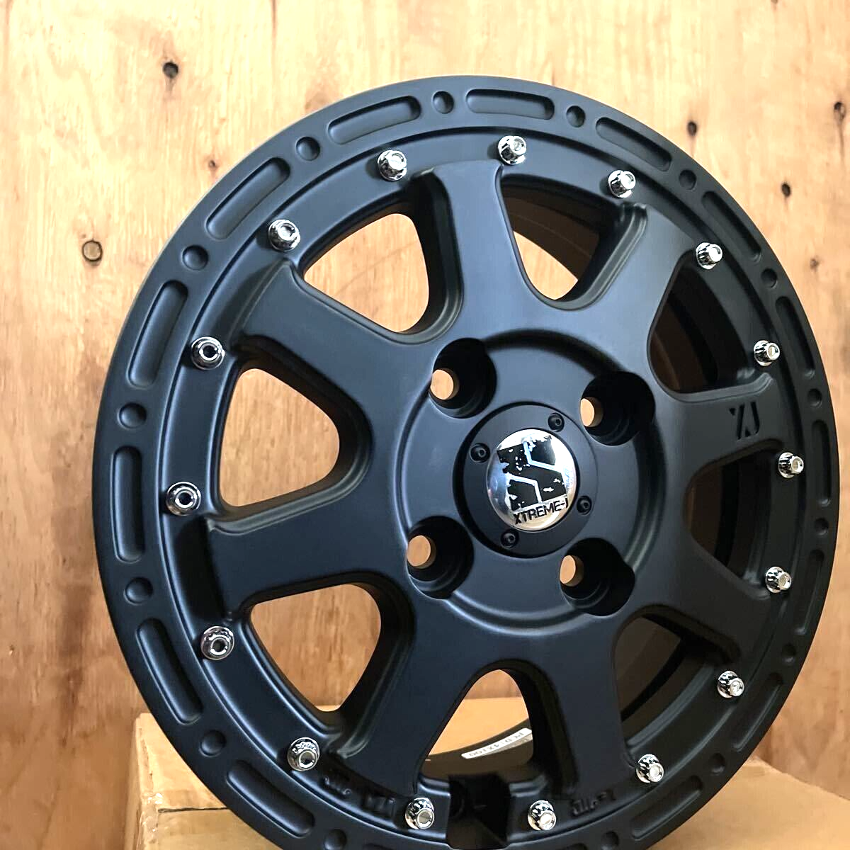 XTREME-J Wheels 12×4.0J 4/100 +42 / JDM Mini Kei Truck / HONDA