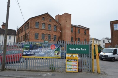 Foto 6x4 Travis Perkins Handel Parkplatz Royal Tunbridge Wells c2015