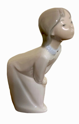 Llardro Girl Kissing Figurine  Retired 1997 Porcelain Collectible