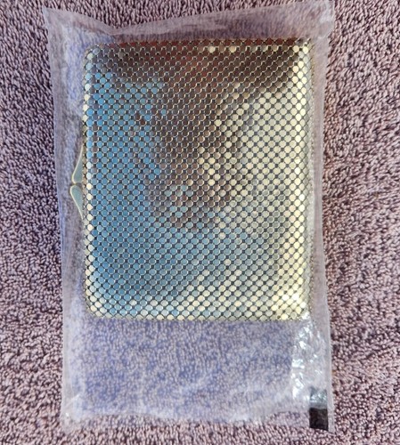 Vintage whiting and davis mesh Bifold Wallet W/ Kiss Lock Coin New With Bag/card - Picture 1 of 7