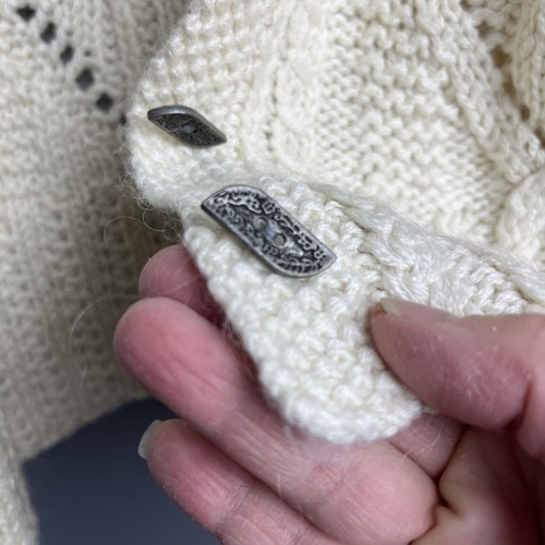 Icelandic Design Women’s Sweater Wool Silk Mohair Nylon Blend Size Med Cream NWT - Picture 10 of 10