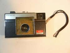 Camera Vintage Keystone Auto-Instant 145X Fixed-Focus from 1970's