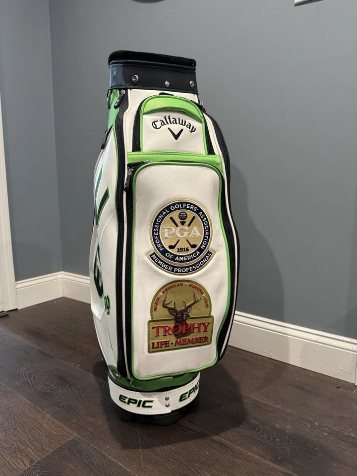 Bolsa de personal para miembros Callaway Epic Golf PGA Tour usada buen estado Foto 2 de 4