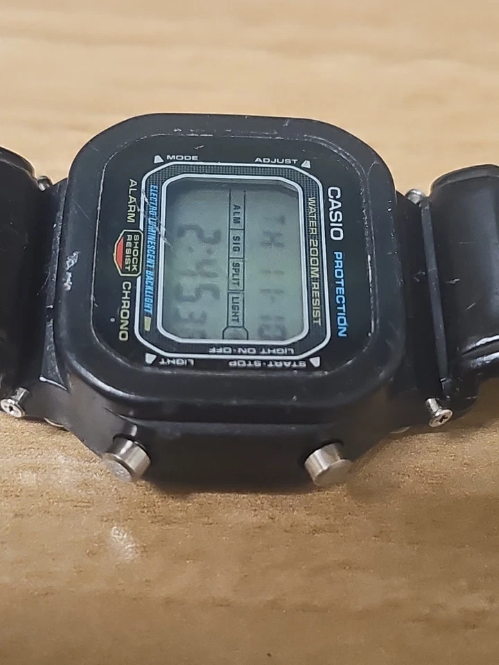 Casio DW-6800 módulo 1288 G-Shock 200m Reloj Digital Alarma Cronógrafo Hecho en Japón Foto 3 de 4