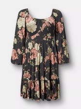 Torrid Tiered Mini Dress Gray Floral NWT New 1X
