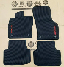 original Skoda Octavia 4 NX Fußmatten Gummimatten vorne + hinten Gummifußmatten 