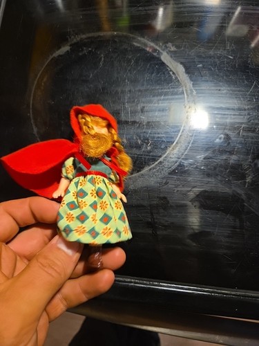 Madame Alexander 8" Doll - Little Red Riding Hood #25970 Redhead - Picture 6 of 7