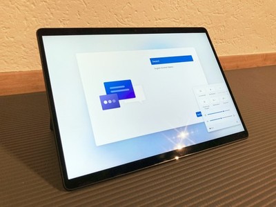 :: GUT :: Microsoft Surface Pro 9, Intel i7-1255U, 16 GB RAM, 265 GB SSD,