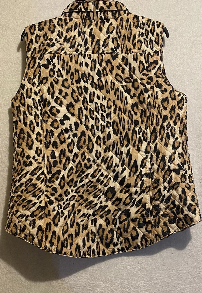 Chaleco acolchado Cheetah detalles dorados ambiente de los 90 Jersey Shore Mob Wives Foto 3 de 4