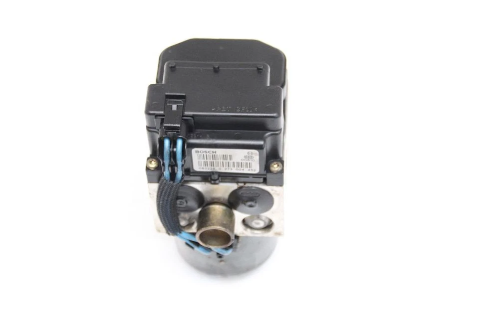 Bloque hidráulico ABS Nissan ALMERA N16 476605M325 BOSCH 1.5 66 KW 90 CV 05-200 Foto 3 de 4