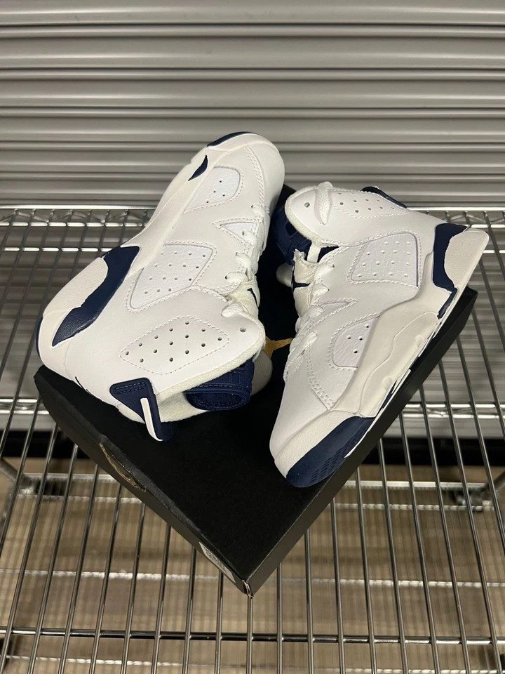 Air Jordan 6 Retro TD Midnight Azul Marino Talla [384667-141] 5C - 10C - Totalmente Nuevo Foto 2 de 4