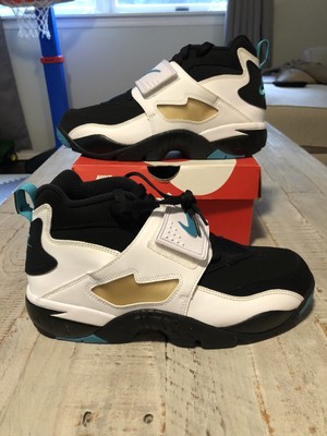 nike diamond turf emerald