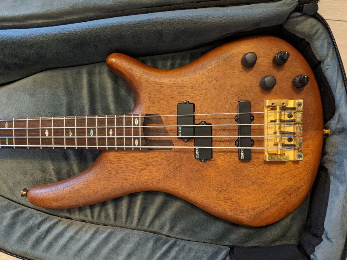 Ibanez SR1000 Electric Bass Guitar SOL w/case