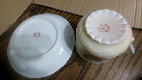 Vintage Right Handed R.S. Prussia Mustache Cup And Saucer - Picture 5 of 5