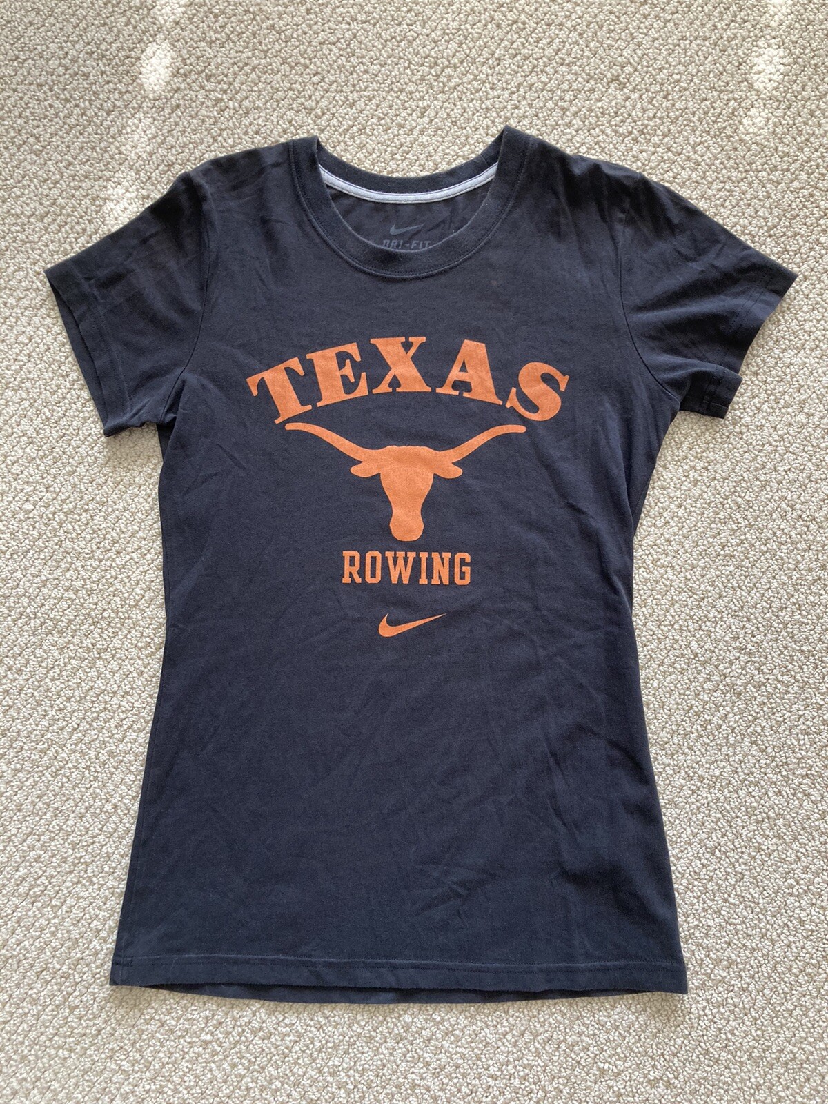 FILA T shirt Nike University Of Texas Rowing donna Dri FIT taglia small nera usata in ottime condizioni