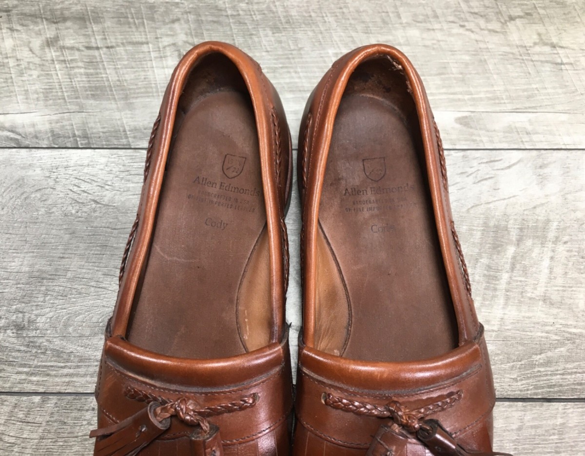 Allen Edmonds Cody Tassel Woven Brown Leather Mens Loafers  display picture 2