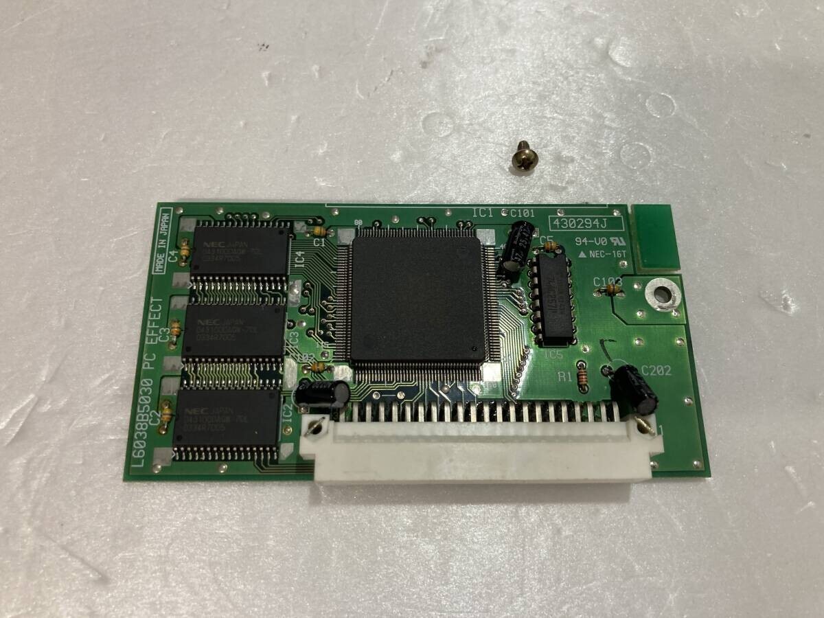 動作確認済】【送料無料】AKAI Professional EB-16 エフェクトボード