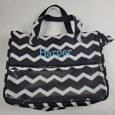 Thirty-One True Beauty Travel Bag Black And White Chevron Zip Top Organizer 