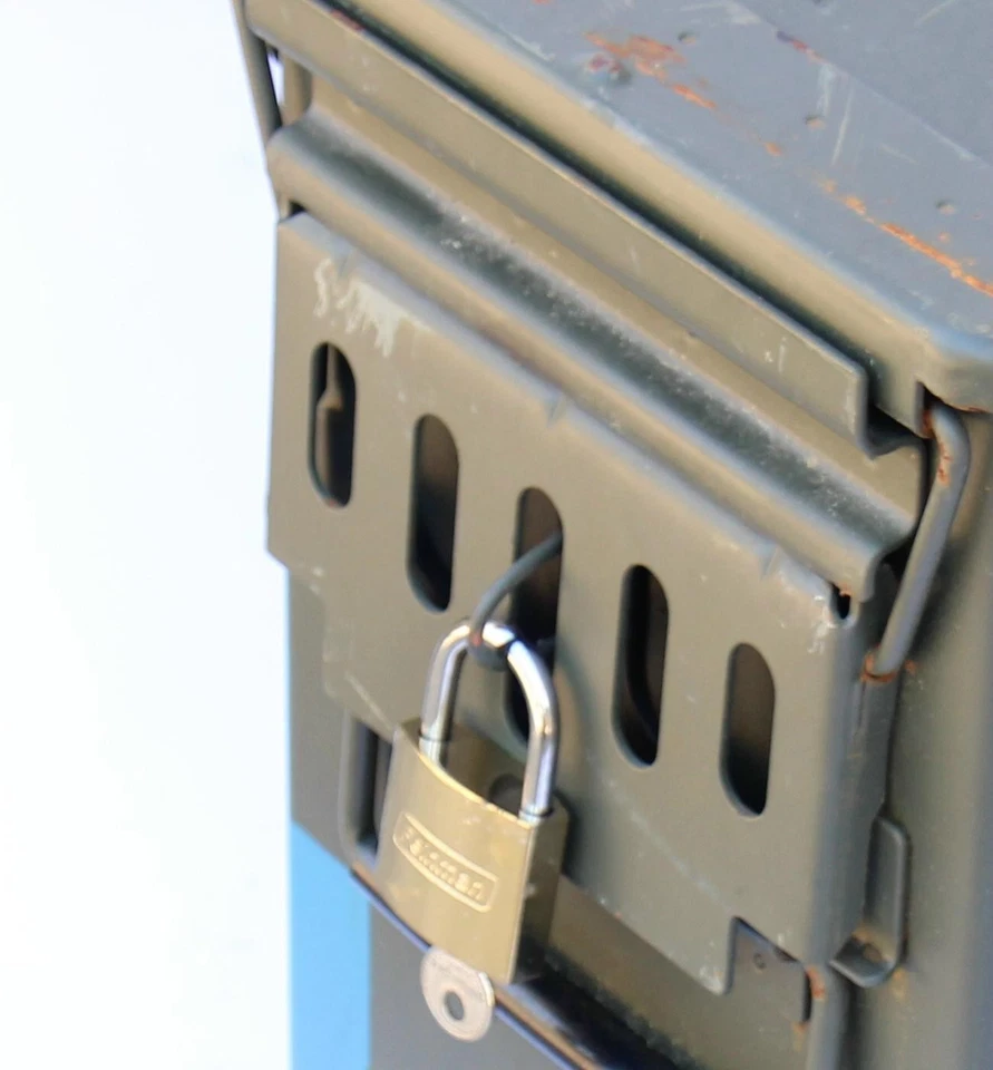 US Munitionskiste Gr. 7 (abschließbar Schloss) Dichtung Metallkiste Behälter - Bild 2 von 4